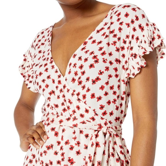 Billabong Like New Wrap and Roll White and Red Floral Mini Dress Size Small - Picture 7 of 10